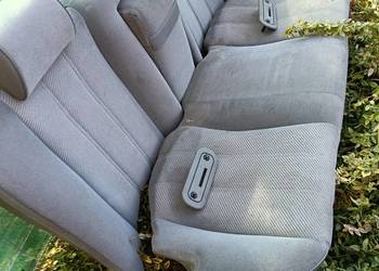 BMW e34,TYLNA KANAPA( Jasno szara)