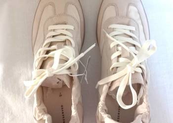 Trampki damskie r. 40 Reserved NOWE