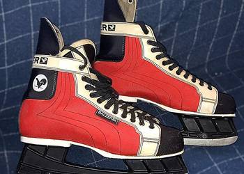 Łyżwy hokejowe BALZER rozmiar 45 wkładki 29,5 cm Ochraniacze, torba