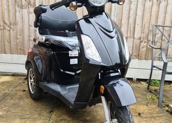 Skuter Inwalidzki Elektryczny Dla Seniora Mobilny Wózek 2023 8km Przebiegu