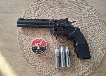 Rewolwer Crosman co2 4,5 mm