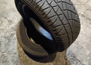 2x 235/60/16 Michelin latitude cross
