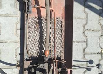Rozdzielacz hydrauliczny dwusekcyjny z widlaka terenowego BKS