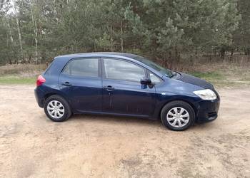 Toyota Auris 1    1.3 hatchback