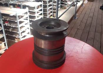 5040340300 Rolka napędowa silnika BIZON