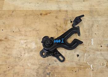 VOLVO V60 S60 ZACZEP ZAMKA MASKI POKRYWY SILNIKA 31218611