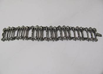 gotycka bransoletka metal