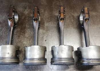 Tłok tłoki korba korbowód korbowody Audi 80 2.0 ABK 115KM