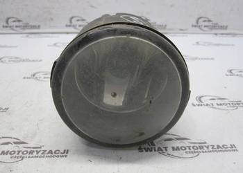 NISSAN JUKE 11r halogen lewy przód 89210600 261508992B 89208203