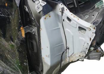 ĆWIARTKA SŁUPEK PRZEDNI PRAWY INFINITI QX80