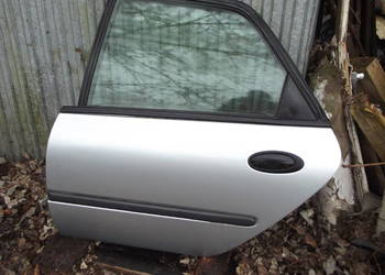 Renault Laguna 1 drzwi lewy tył