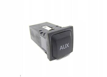 GNIAZDO AUX 5KD035724A GOLF VI PASSAT B7 SCIROCCO
