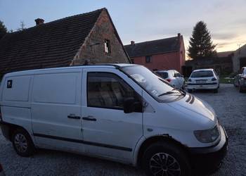 Mercedes vito 2 2 cdi 3 osobowy