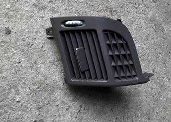 Kratka nawiewu prawa przednia w211