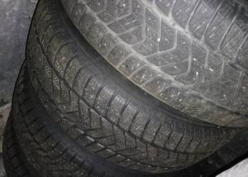 Witam sprzedam komplet felg stalowych z oponami zimowymi 215/65R17 VW Tigua Witam sprzedam komplet felg stalowych z oponami zimowymi 215/65R17 VW Tigua