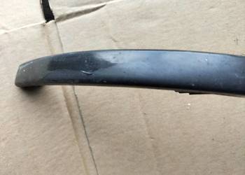 AUDI 80 B4   LISTWA POD LAMPE REFLEKTOR HOKEJ PRAWY