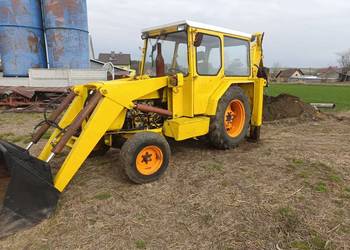 Sprzedam koparko ładowarka Ostrowek K162