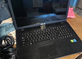 Laptop Asus F751L 16 GB ram 2.70 GHz i7 windows 11 pro