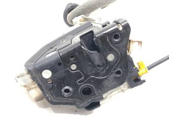 ZAMEK DRZWI LEWY PRZÓD AUDI A6 C7 Sedan/Limuzyna 8J1837015C 10-18