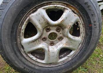 Felga z oponą RAV 4