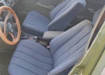 Fotele przednie mercedes 124