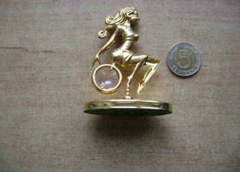 Starocie z PRL - Stare rowery = Statuetka Rowerzystka sygnowana