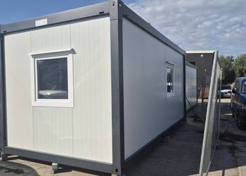 Sprzedam kontener 600x300X280 z zapleczem sanitarnym.