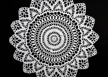 Serwetka szydełkowa 27cm (S138)