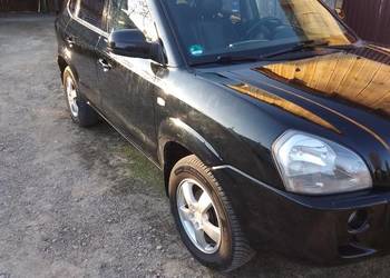 Hyundai Tucson 2,0 B+Gaz w bardzo dobrym stanie.
