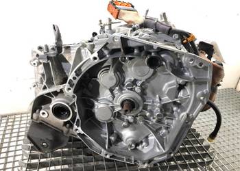 SKRZYNIA BIEGÓW RENAULT CLIO V 231B15778R 1.6 94KM