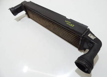 CHŁODNICA POWIETRZA INTERCOOLER BMW X3 E83 204D4 OE 7789793 (24241718)