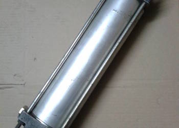 Siłownik pneumatyczny