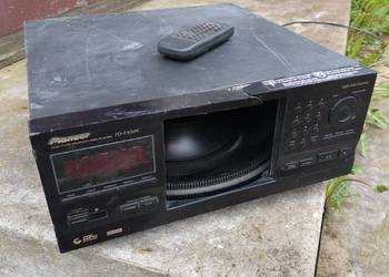 Wielopłytowy odtwarzacz CD Pioneer PD-F1009 Uszkodzony