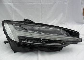 Volvo S60 V60 reflektor prawy przedni lampa prawa przednia przód