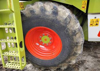 Opona GOOD YEAR 620 75r30