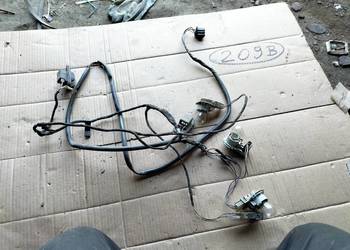 AUDI 80B3 80 B3  INSTALACJA WIĄZKA ELEKTRYCZNA KLAPY BAGAŻNIKA
