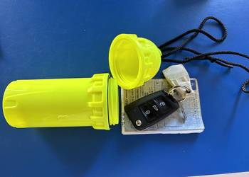 Pojemnik wodoszczelny o wym. 17x5,5 cm