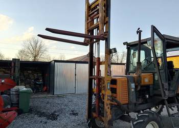 Maszt z przesuwem bocznym do ciągnika