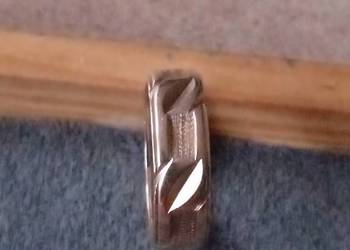 Złota obrączka cudna r.12