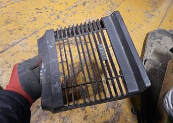 Yamaha RD 80 osłona chłodnicy osłonka kratka RD80 plastik lc2 RD80lc2