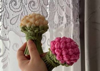 Świeca w kształcie bukietu tulipanów – handmade ?