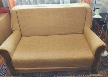 Sofa dwuosobowa rozkładana z pojemnikiem na pościel. Stan bdb. Praktycznie