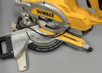 Ukośnica Dewalt Dws777