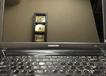 SAMSUNG R522 Intel Core 2 Duo 2.16GHz 4/250GB LAPTOP НОУТБУК
