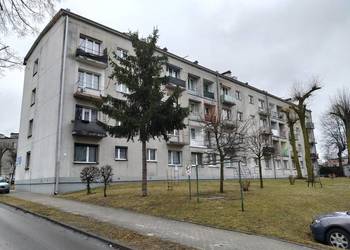 Do wynajęcia kawalerka w bloku w centrum Radomska