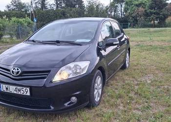 Auris 1.4 d4d lift 012 rok zdbana