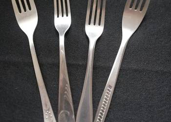 Widelec stołowy ze stali nierdzewnej długość 19cm