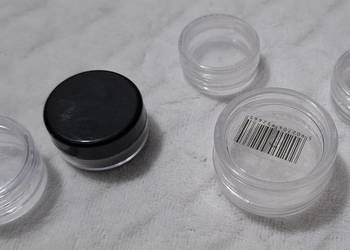 Pojemniki plastikowe zamykane, zakręcane, mix, 5szt. (Kreatywne)