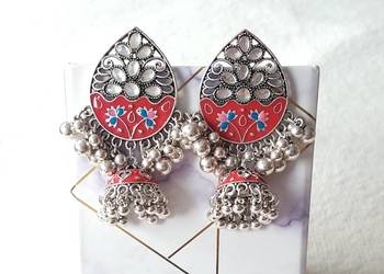 Duże orientalne kolczyki jhumki kolor srebrny różowy dzwonki malowane boho