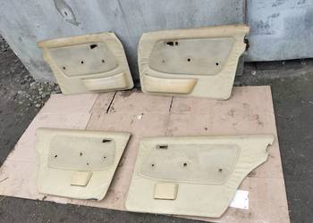 MERCEDES 123 W123 BOCZKI DRZWI LEWY PRAWY PRZÓD TYŁ KOMPLET